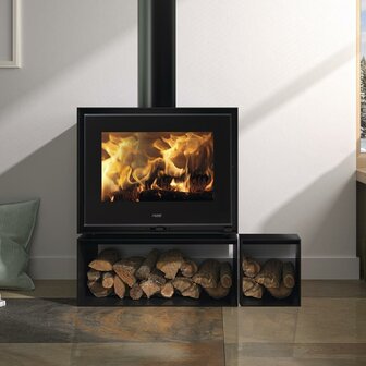 ID1_WENGUE asymmetric store houtkachel Rits.JPG