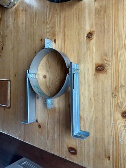 175mm gegalvaniseerde muurbeugel verstelbaar tot 10 cm