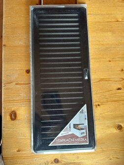 Ventilatie Rooster zwart voor uw haard 18,5 x 48,5cm