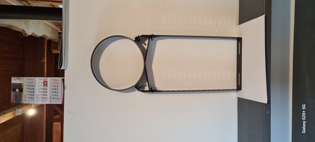 muurbeugel zwart 200 mm tbv dw 150/200 rookkanaal 7
